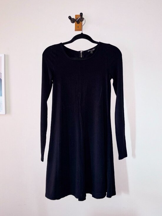 Express Dresses & Skirts - Express • Black Long Sleeve Shift T-shirt Dress